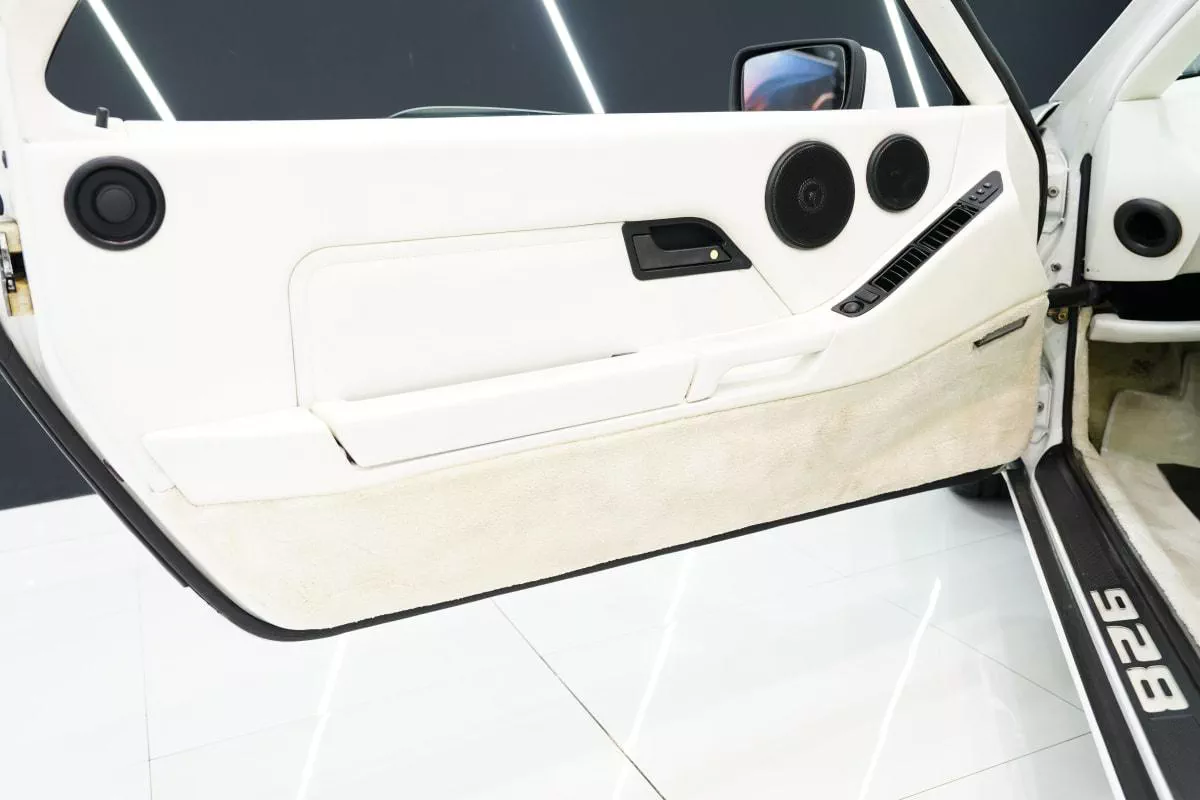 Porsche 928 S4-2-2