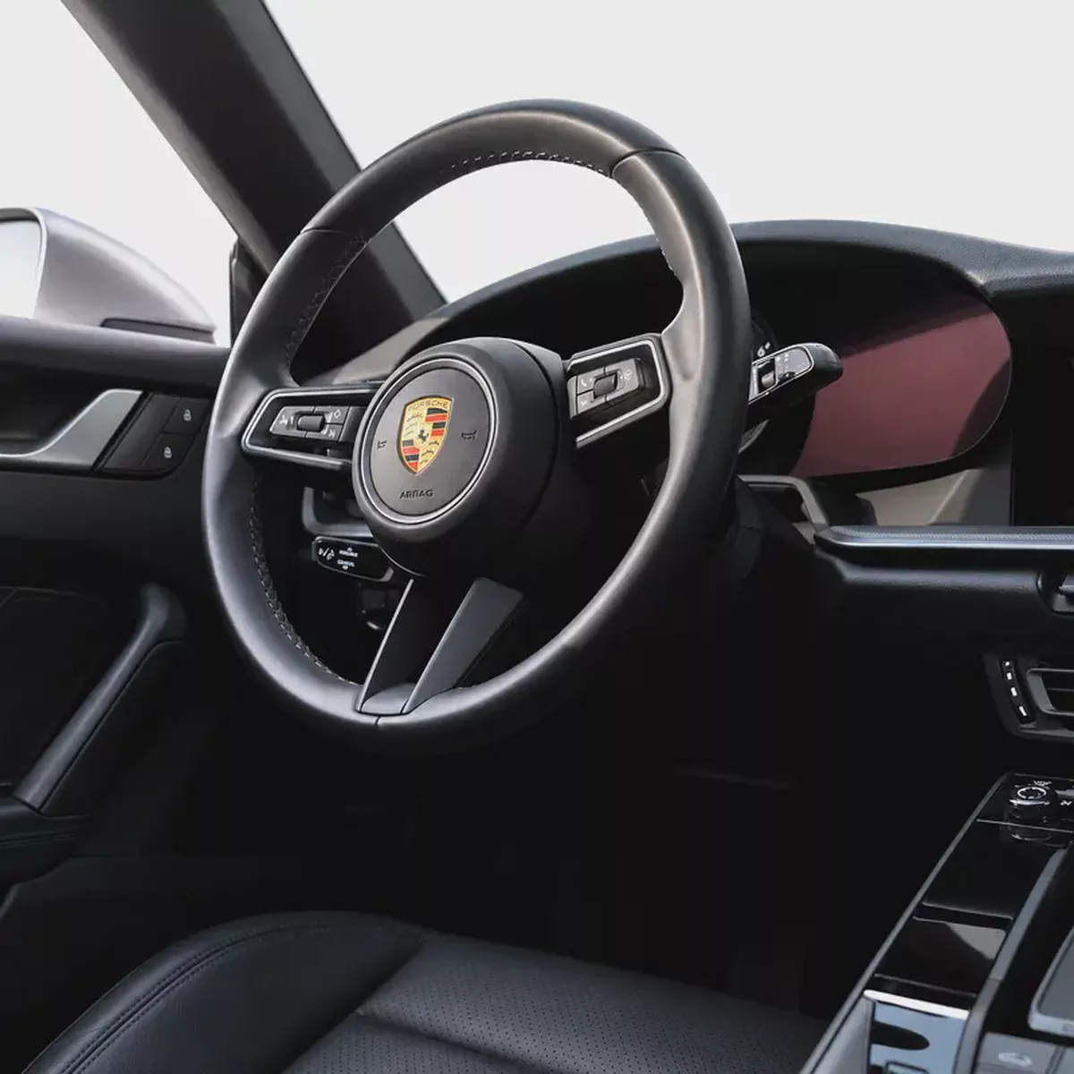 AED 9,582 pm • 0% Downpayment • Porsche 911 Carrera • 1 Year Warranty-10-10