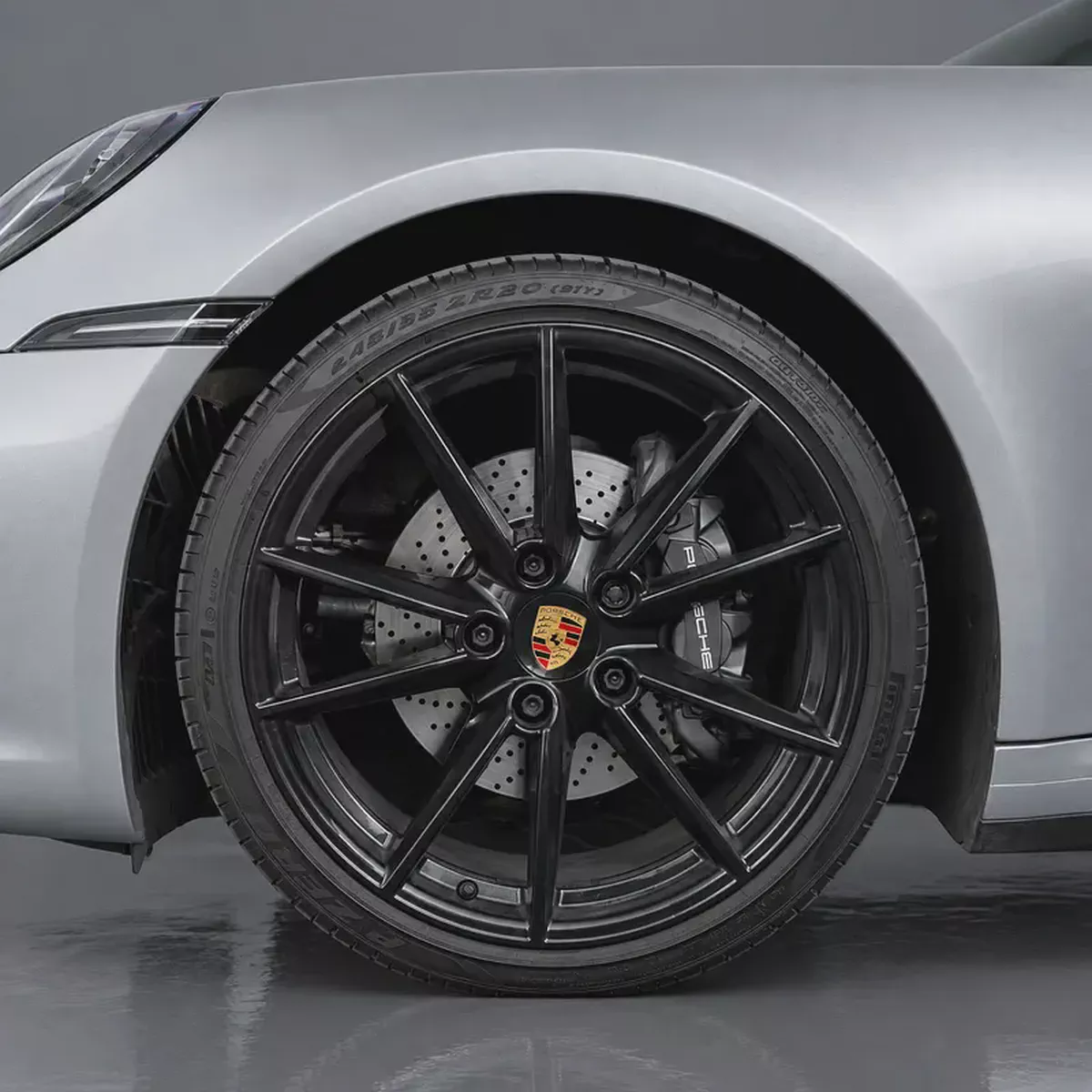 AED 9,582 pm • 0% Downpayment • Porsche 911 Carrera • 1 Year Warranty-5-5