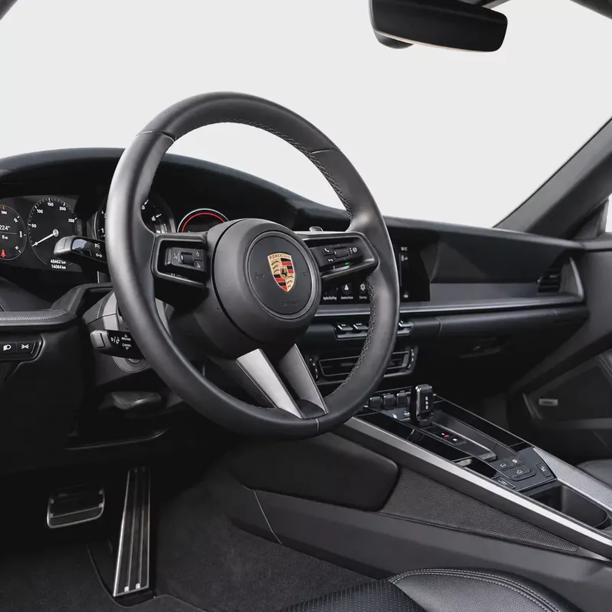 AED 9,582 pm • 0% Downpayment • Porsche 911 Carrera • 1 Year Warranty-8-8