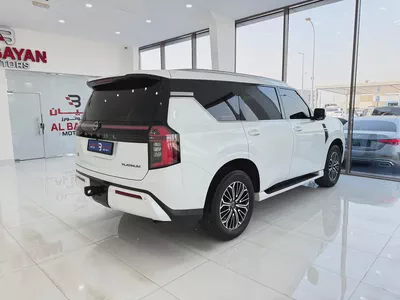 نيسان باترول بلاتينيوم ‏بدون صبغ أو حوادث تيربو ابيض / احمر 2025 (المسعود)-2
