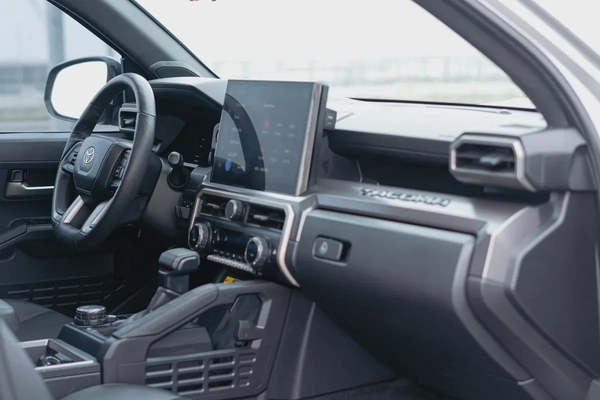 Toyota Tacoma 2024 SR5 Double Cab