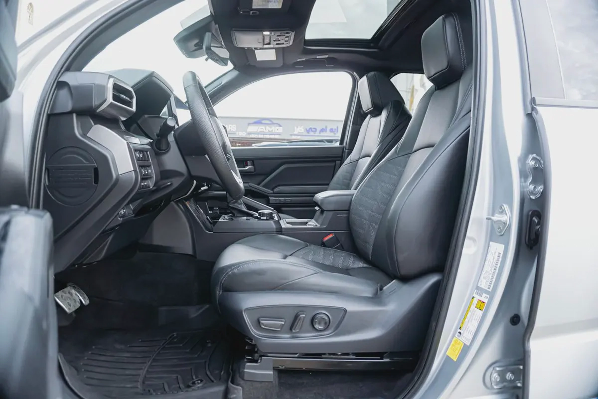 Toyota Tacoma 2024 SR5 Double Cab-17-17