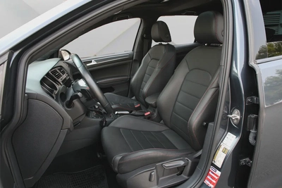 VOLKSWAGEN GOLF GTI - 2020 - FULLY LOADED - AMAZING CONDITION-8