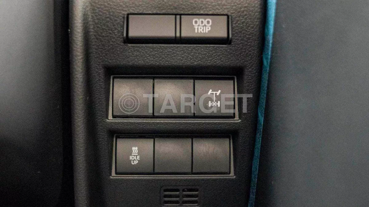 Toyota Land Cruiser GXR3 3.3L-19-0