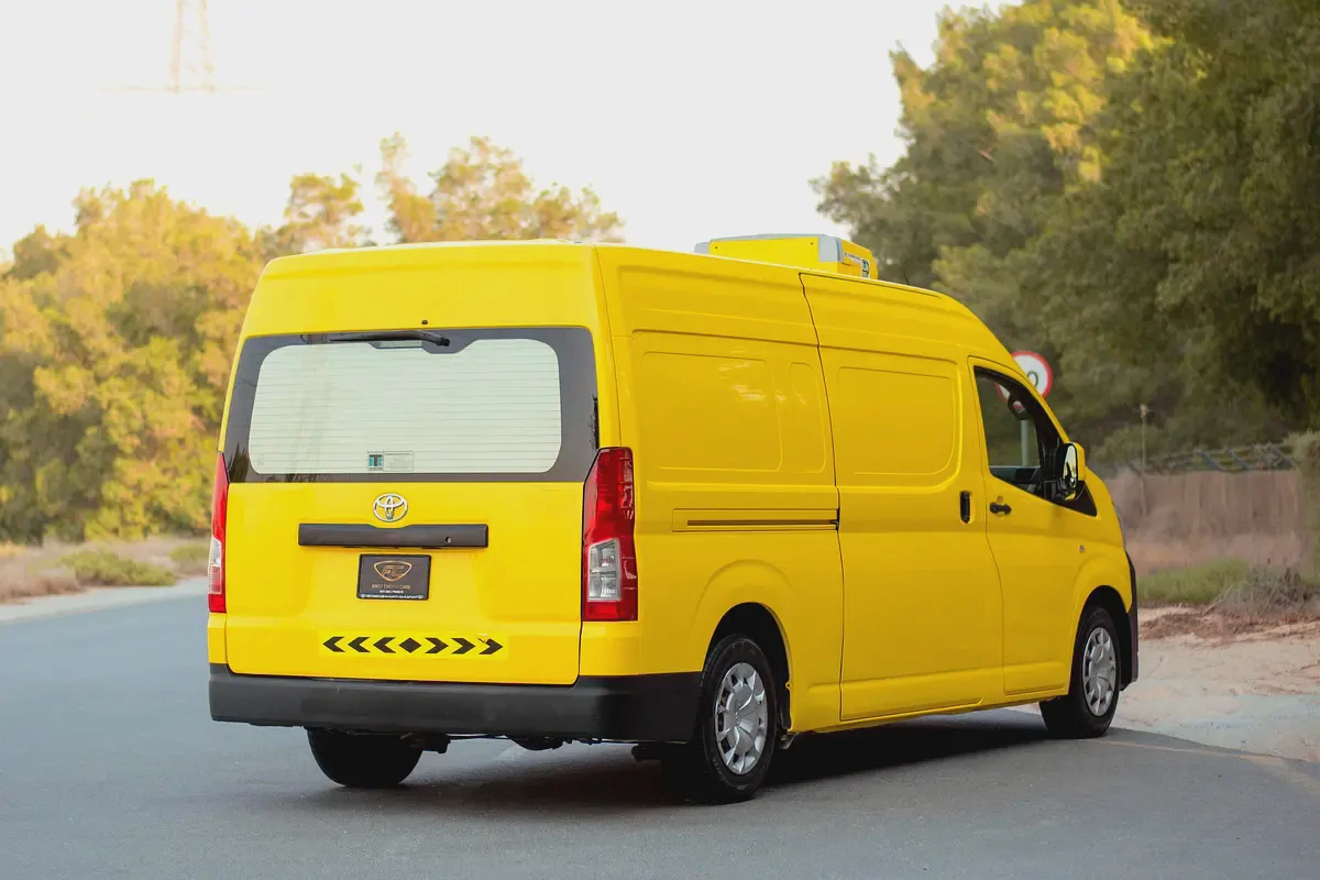 High Roof | Manual | Freezer Van | GCC Specs | Ref#T03388-2-2