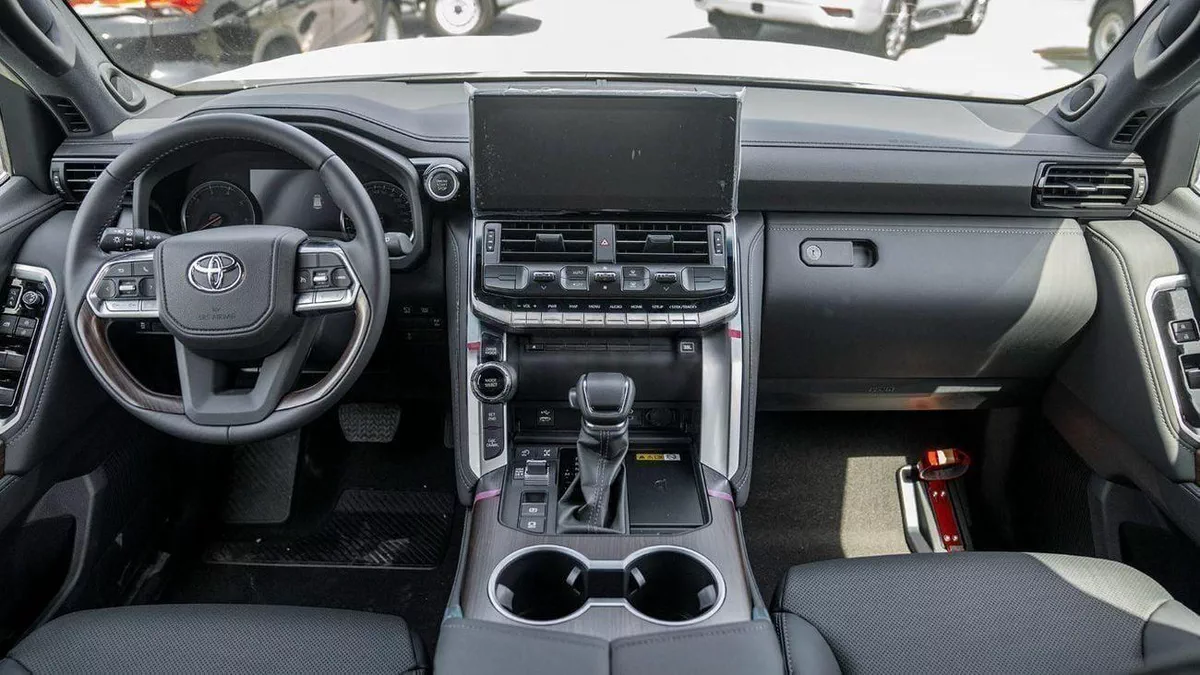 Toyota Land Cruiser VXR 3.3 DIESEL-3-0