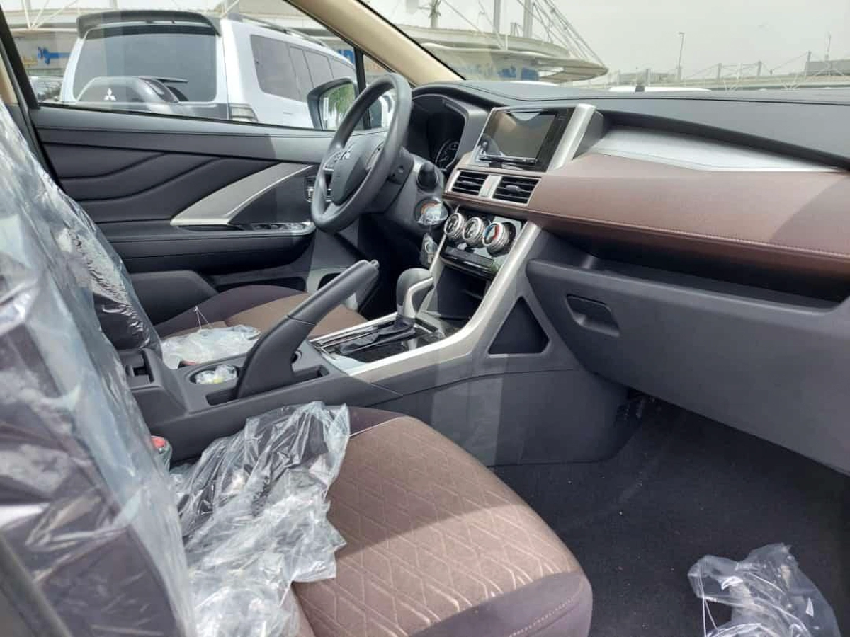 New 2026 Mitsubishi Xpander – White Edition-5-5