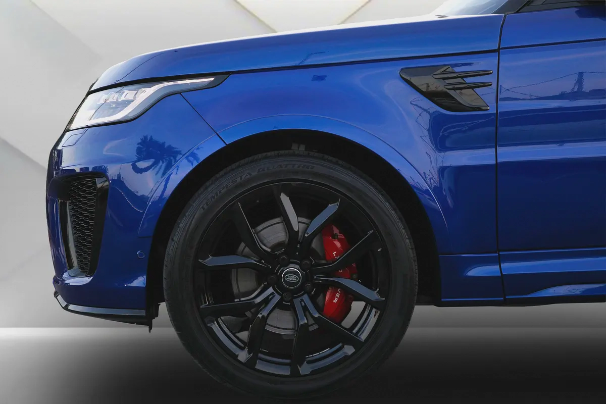 RANGE ROVER SPORT SVR - 2020 - CARBON EDITION - AMAZING CONDITION - FULLY LOADED-5-5