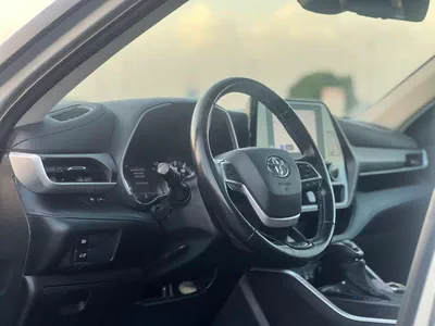 Toyota Highlander GLE HEV 2023 Toyota Highlander Hybrid Full Option - 2.5L V4 - AWD 4x4 - Rear Camera - Sunroof - Leather s-11