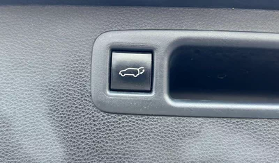 Toyota Highlander GLE HEV 2023 Toyota Highlander Hybrid Full Option - 2.5L V4 - AWD 4x4 - Rear Camera - Sunroof - Leather s-19