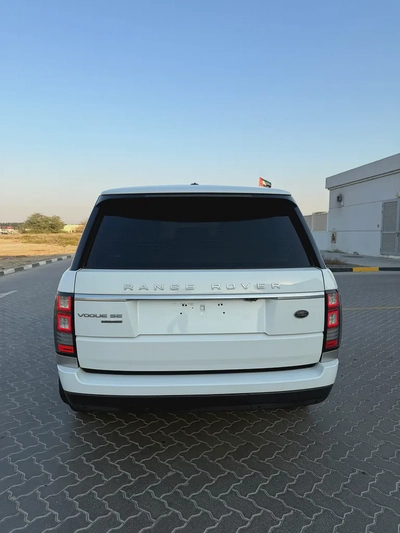 Land Rover vogue HSE GCC Oreginal paint excellent condition-6