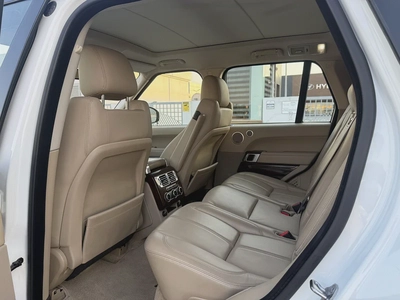 Land Rover vogue HSE GCC Oreginal paint excellent condition-10