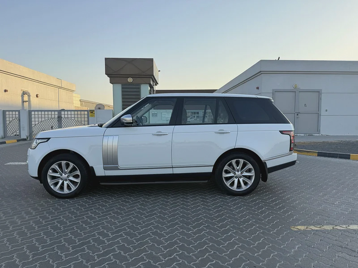 Land Rover vogue HSE GCC Oreginal paint excellent condition-5-5