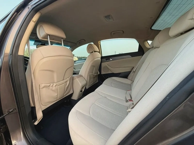 2015 Hyundai Sonata SE - American Specs - Reliable Sedan-9