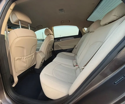2015 Hyundai Sonata SE - American Specs - Reliable Sedan-10