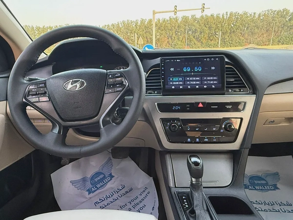 2015 Hyundai Sonata SE - American Specs - Reliable Sedan