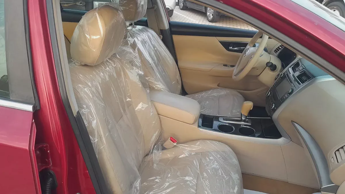 Nissan Altima S GCC | Model 2016 | Well Maintained | Ready to Drive Model: 2016 Mileage: 194,025 KMS-13-13
