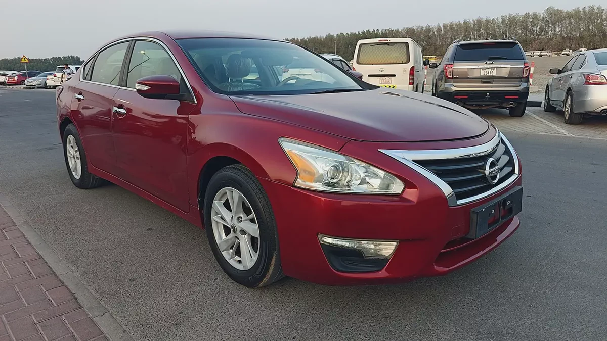 Nissan Altima S GCC | Model 2016 | Well Maintained | Ready to Drive Model: 2016 Mileage: 194,025 KMS