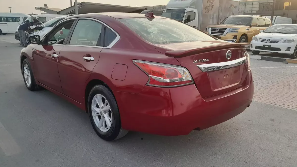 Nissan Altima S GCC | Model 2016 | Well Maintained | Ready to Drive Model: 2016 Mileage: 194,025 KMS-3-3