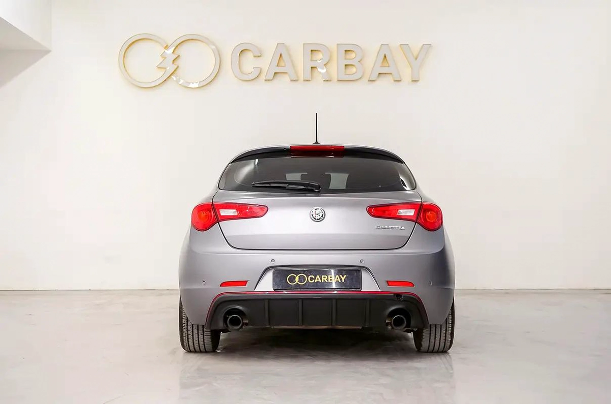 AED 548 PM | ALFA ROMEO GIULIETTA VELOCE 2021 | UNDER AGENCY WARRANTY JUNE 2026 | GCC-16-16
