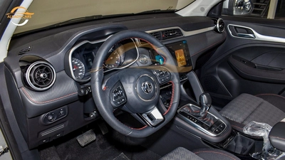 MG ZS 1.5L Comfort 2025 gcc specs-9