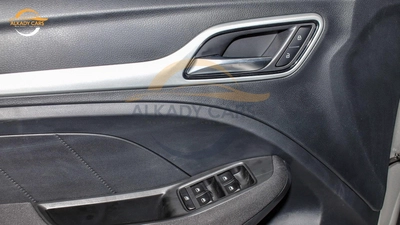 MG ZS 1.5L Comfort 2025 gcc specs-10