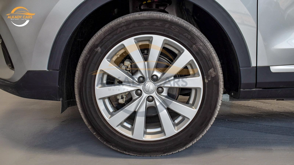 MG ZS 1.5L Comfort 2025 gcc specs-3-3
