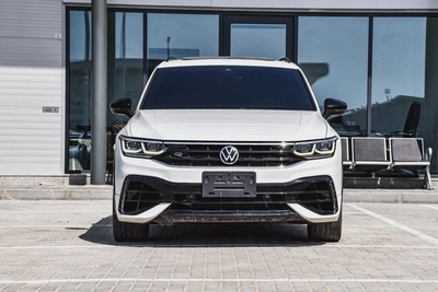 Volkswagen Tiguan R-Line 2021 - Korean Specs - GCC Ready-0