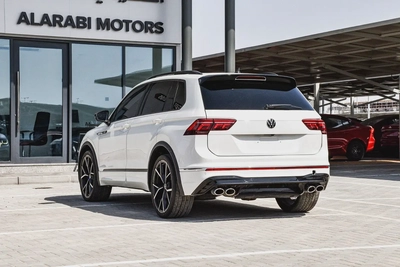 Volkswagen Tiguan R-Line 2021 - Korean Specs - GCC Ready-10