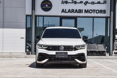 Volkswagen Tiguan R-Line 2021 - Korean Specs - GCC Ready-2