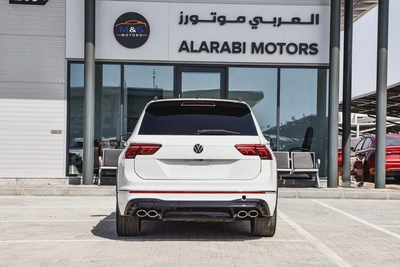 Volkswagen Tiguan R-Line 2021 - Korean Specs - GCC Ready-6