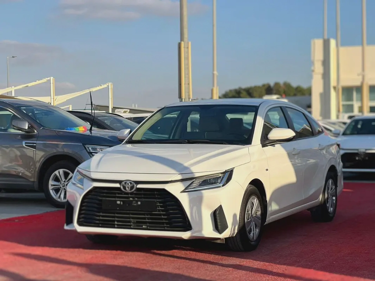 2023 | Toyota Yaris | V4, 1.5 | GCC | Ref#986-2-2