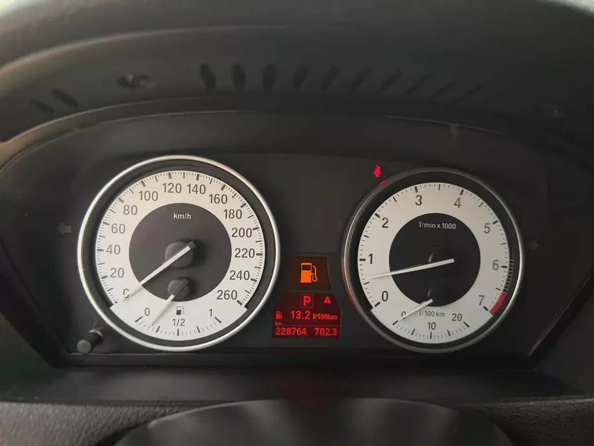 BMW X5 M 2013 GCC Specs - High Performance Luxury SUV-11-11