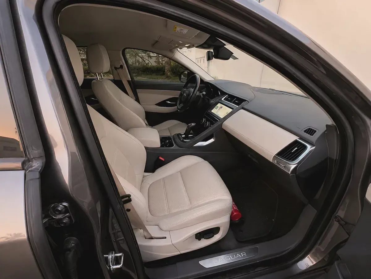 AED 640 EMI I P.M I UNDER WARRANTY I JAGUAR I E PACE | STANDARD | GCC|2.0L i4| 2020 | 0% DOWNPAYMENT-15-15