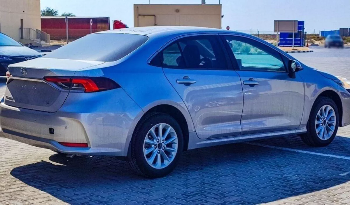 Toyota Corolla XLI COROLLA 1.6L MED OPTION 2023-3-0