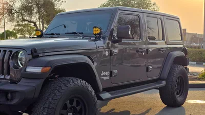 JEEP Wrangler Unlimited Sport (Grey)-5