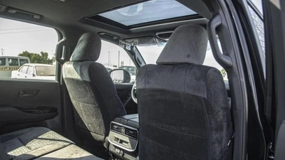 Toyota Land Cruiser GXR 4.0L-7