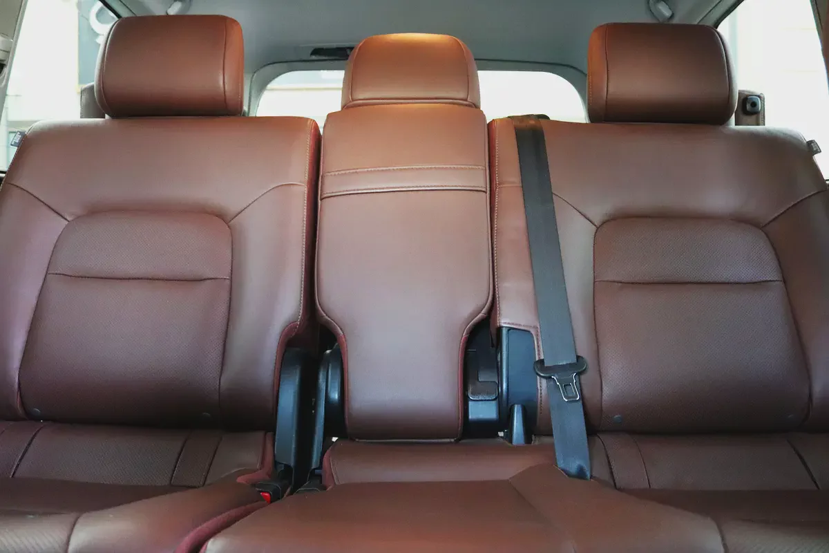 Toyota Land Cruiser VXR 2018 5.7 GCC Specs-19-19