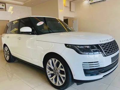 2018 Land Rover Range Rover Vogue | GCC Specs | V8 Excellent Condition-5