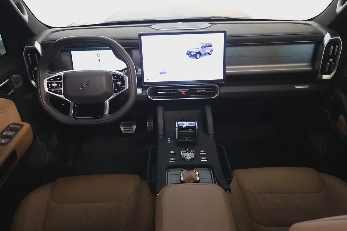 Jetour T2 Luxury Plus 2025 GCC Specs-17000km--Under warranty-Pristine condition-10-10