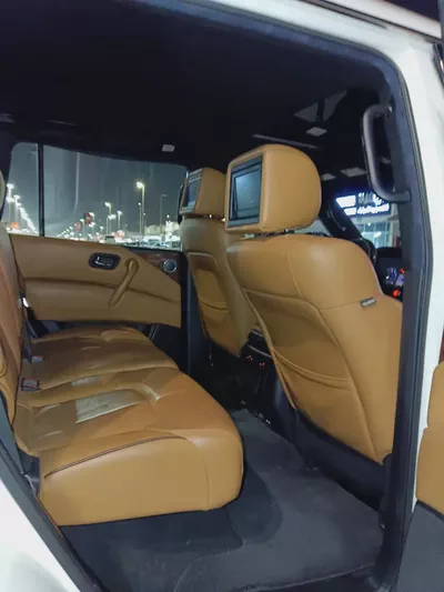 NISSAN PATROL GCC PLATINUM FIVE CAMERAS TOP-10
