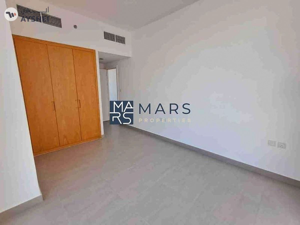 Brand New | Ready To Move | Prime Location