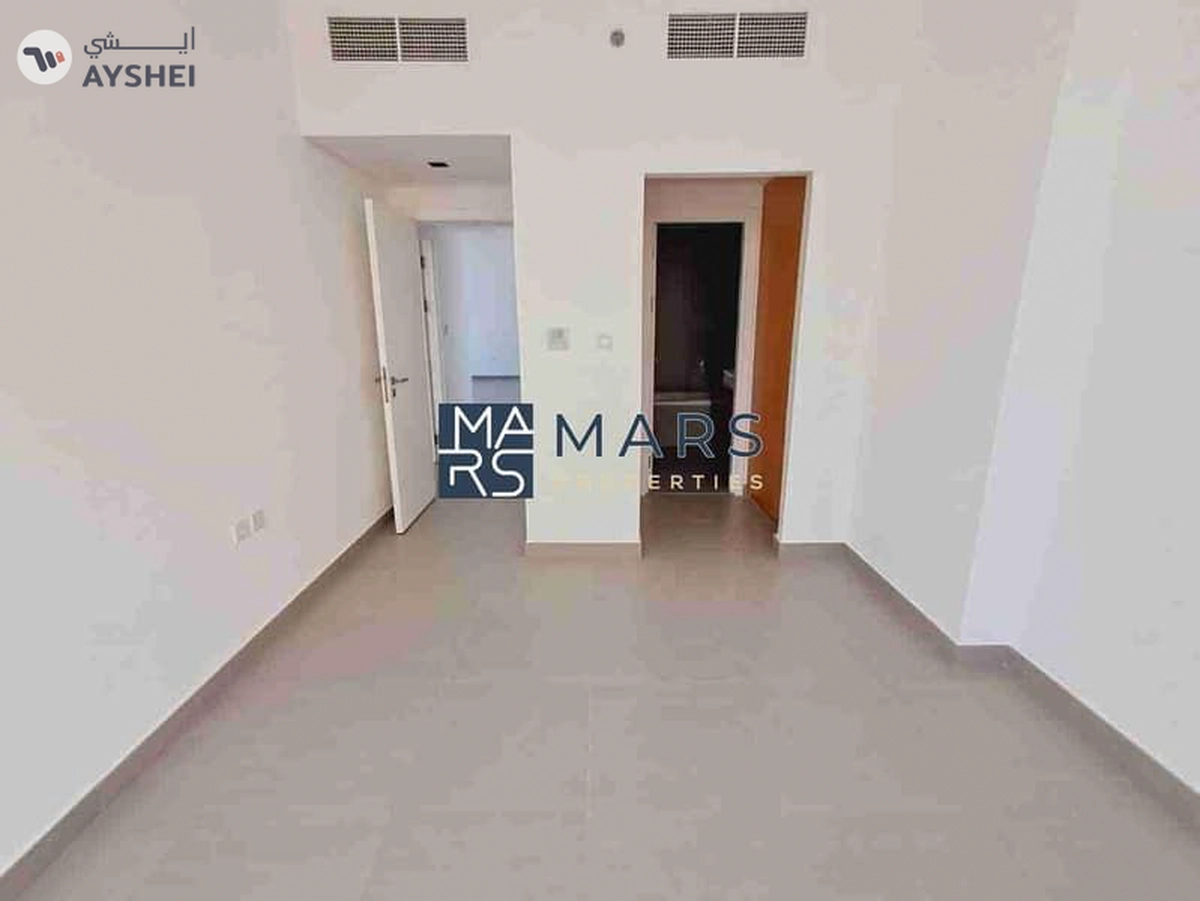 Brand New | Ready To Move | Prime Location