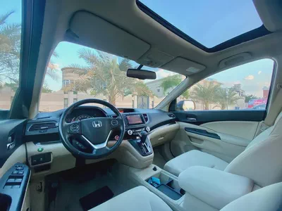 Very Low mileage HONDA CR-V agency serviced ||Gcc  ||Accident free || full option-13