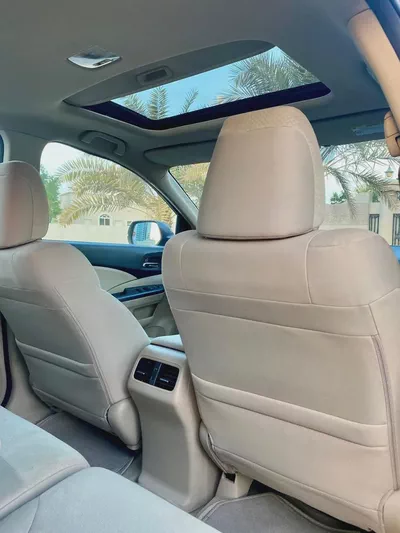 Very Low mileage HONDA CR-V agency serviced ||Gcc  ||Accident free || full option-14