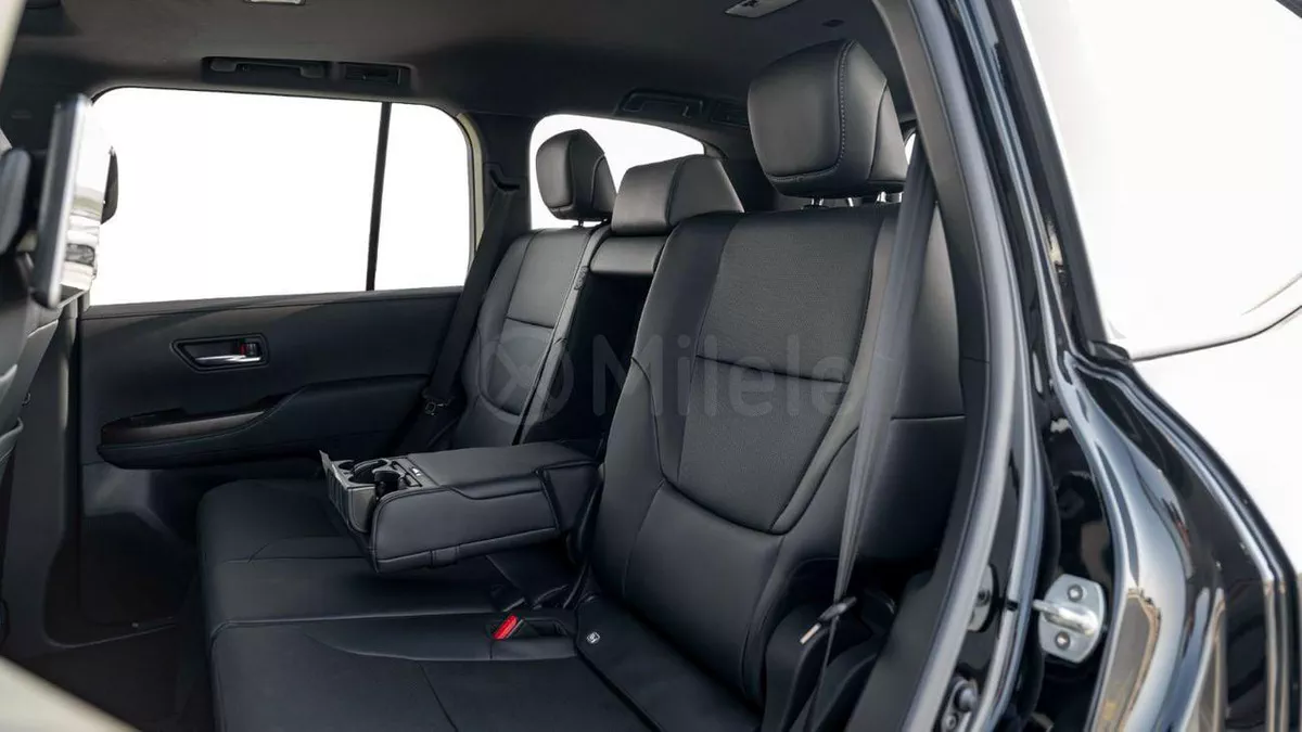 Toyota Land Cruiser GXR-12-0