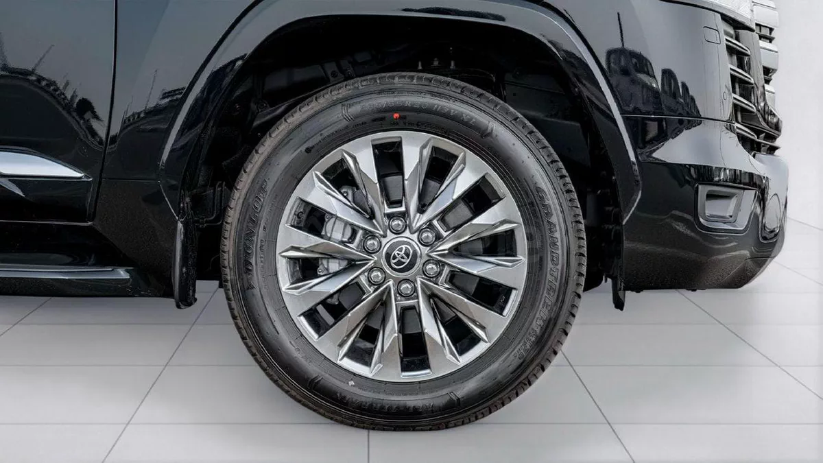 Toyota Land Cruiser GXR-5-0