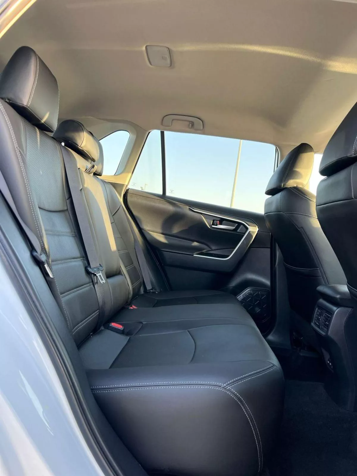 Toyota RAV4 XLE 2025 Toyota Rav4 Full Option 2.5L V4 - Rear Camera - Leather Seat - AWD 4x4 - Push Start-16-0