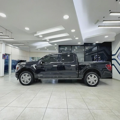 2024 - Ford F-150 Platinum Power Boost-2